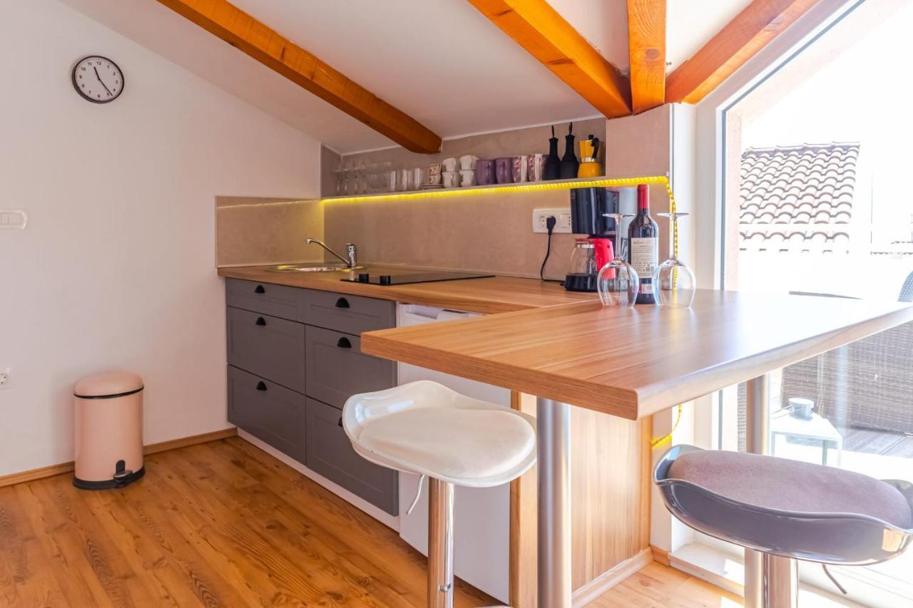 Comfortable Apartment Near Opatija Matulji Exterior photo