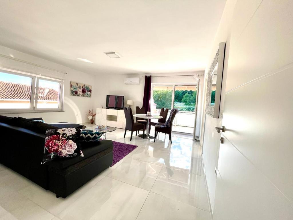 Comfortable Apartment Near Opatija Matulji Exterior photo